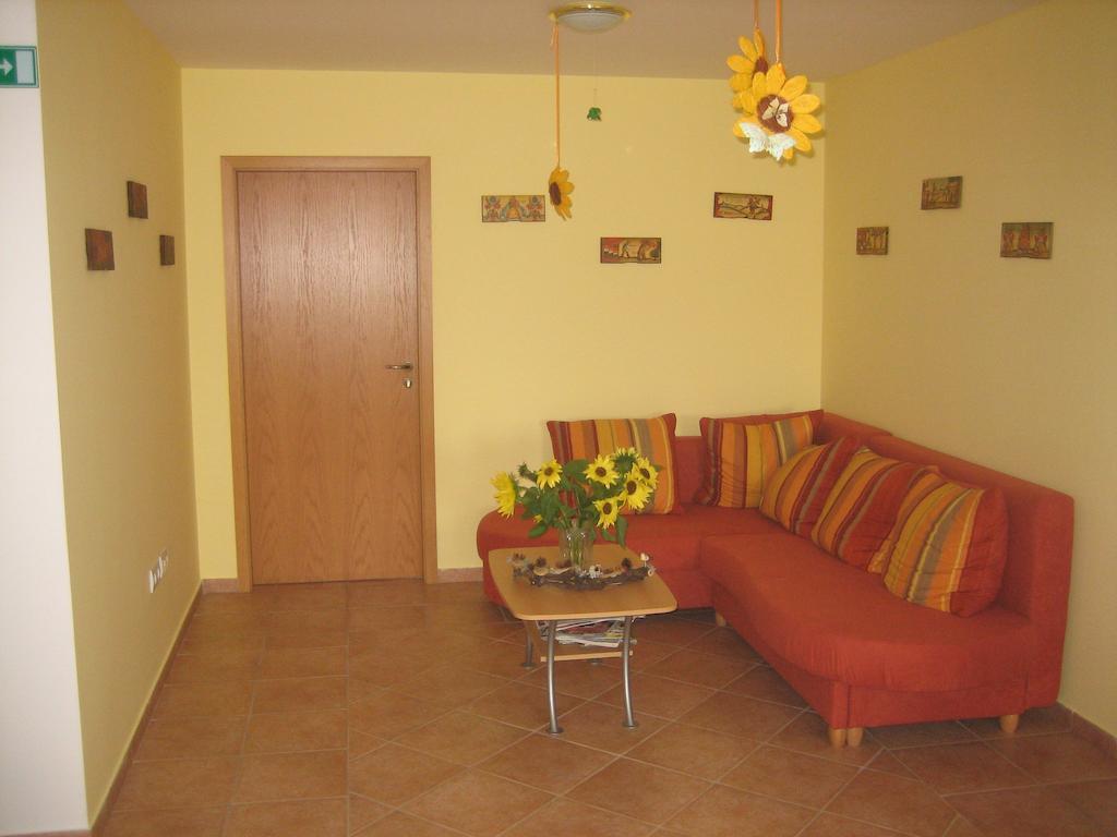 Villa Tourist Farm Salamun Banovci Esterno foto
