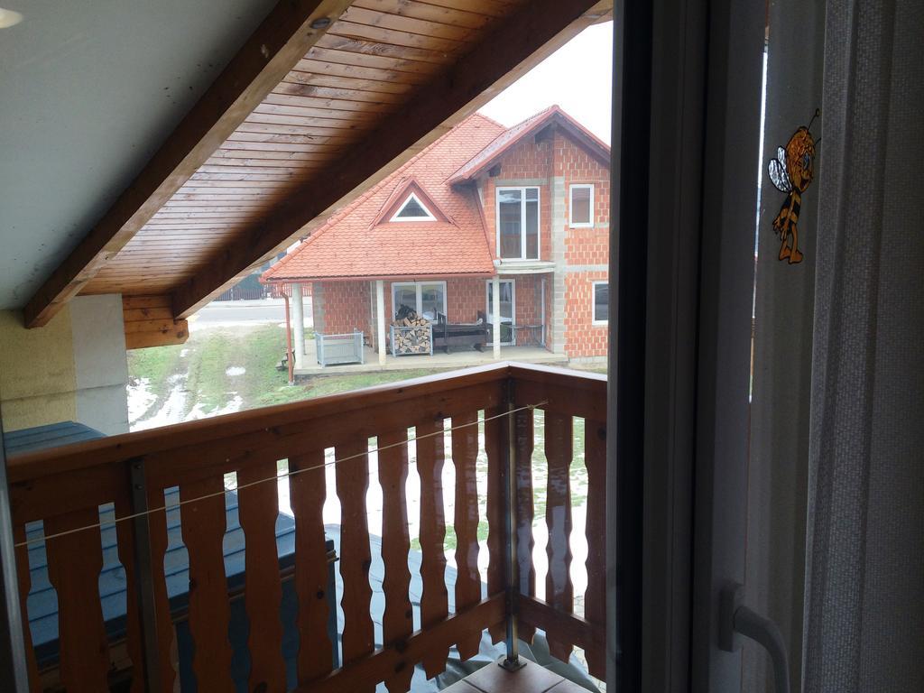 Villa Tourist Farm Salamun Banovci Esterno foto